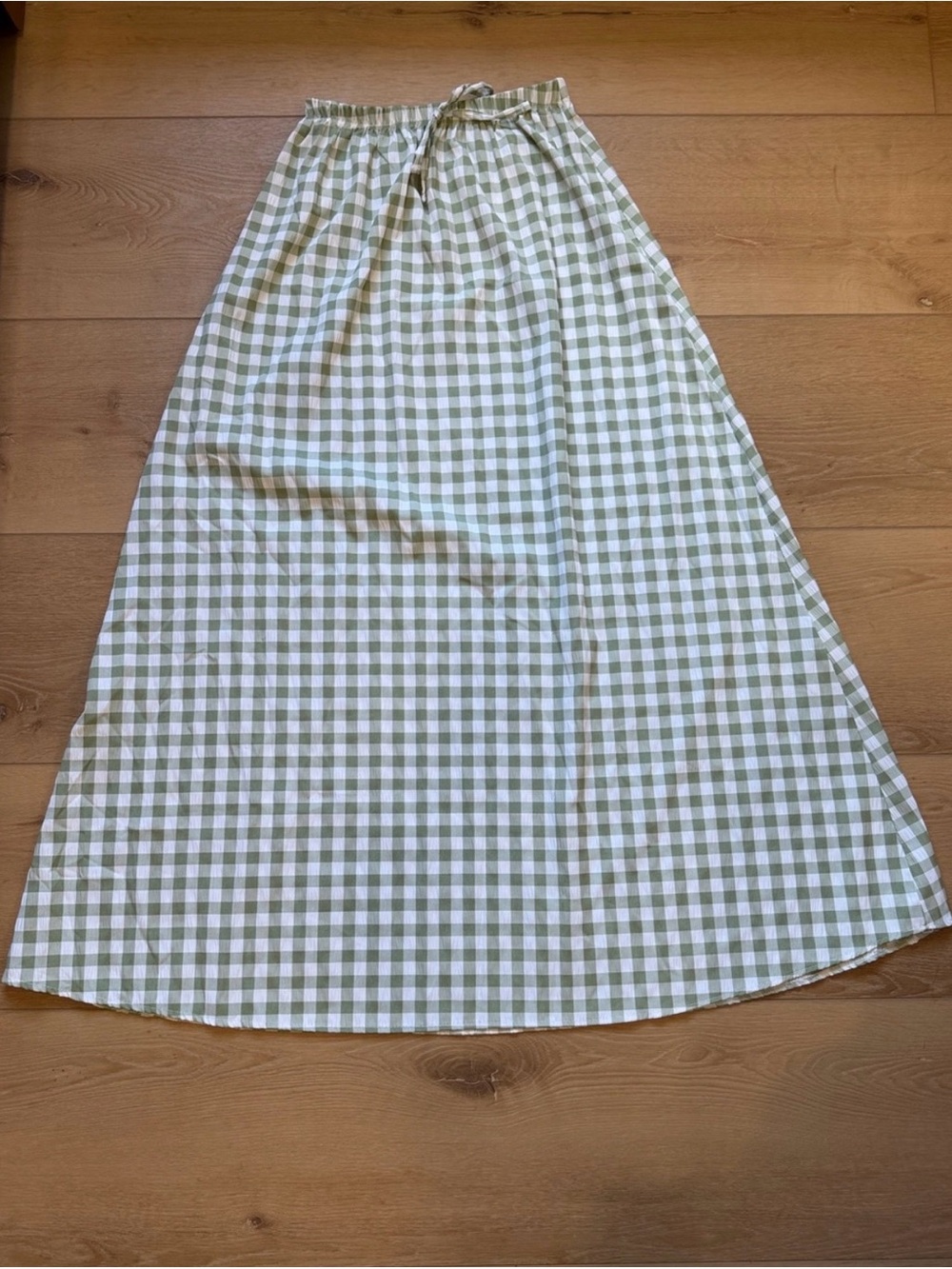 Miss Selfridge / ASOS Sage Green and White Gingham Cottagecore Maxi Skirt
